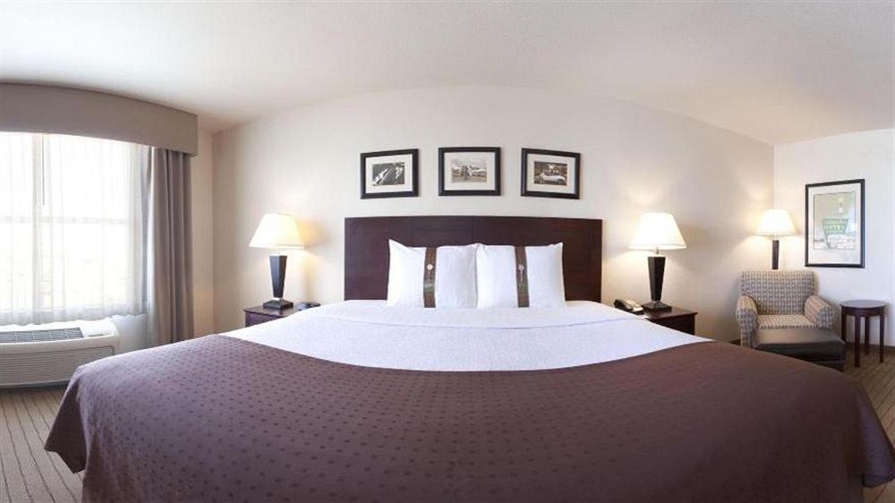 Holiday Inn Yuma By Ihg Экстерьер фото
